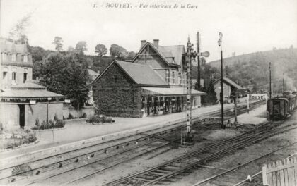 Gare de Houyet